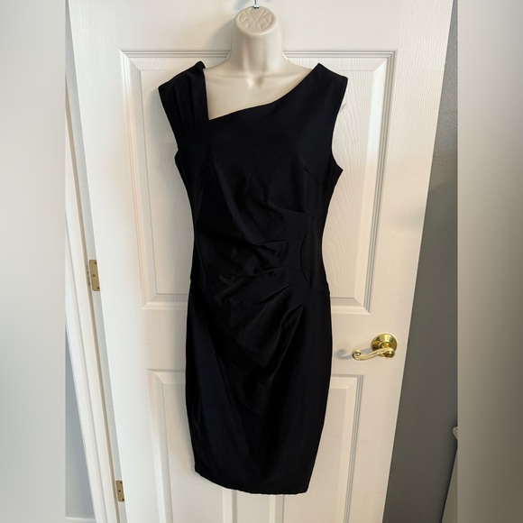Elegant Retro/Classic Looking Black Dress W/Stretch - Picture 1 of 10
